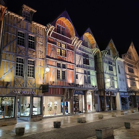 Le Petit Bouchon De Troyes Classe 3 Etoiles Exterior foto